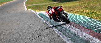 Спортбайк Ducati Panigale V2 2020. Подробности и тест